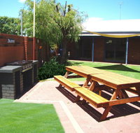 Dunsborough Inn Backpackers - Accommodation Brisbane