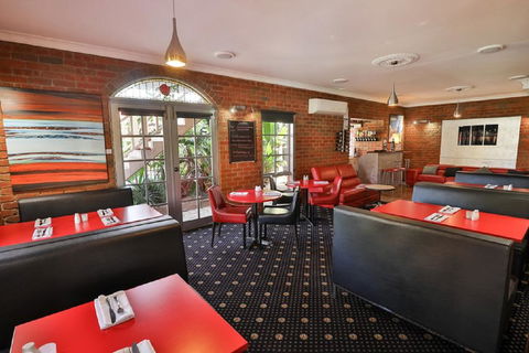Early Australian Motor Inn - Accommodation Brisbane 2
