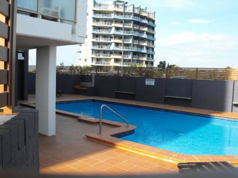 Ebbtide, Unit 23, 2-6 North St, Forster - Accommodation Brisbane 2