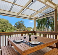 EdAn Beachhouse - 21 Laronde - Accommodation Brisbane