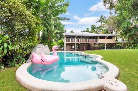 Edge Hill Holiday Home / Cairns - Accommodation Brisbane 1