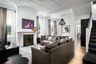 Elegant 3-Bed Heritage House near Parks and Cafes