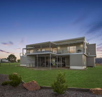 Elevation - Waterviews in Newlands Arm - Accommodation Brisbane