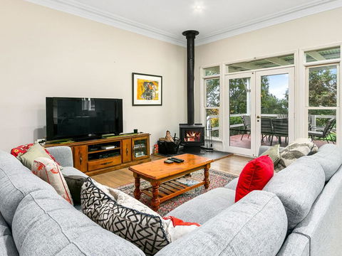 Elm Cottage - Accommodation Brisbane 3