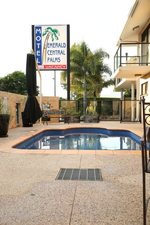 Emerald Central Palms Motel - Accommodation Brisbane 3