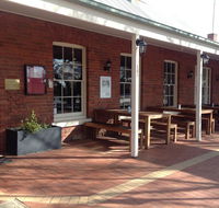 Emeu Inn Bed  Breakfast - Accommodation Brisbane