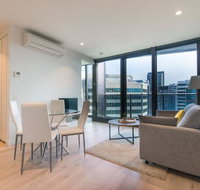EQ Tower Luxury 1 Bedroom Central Melbourne