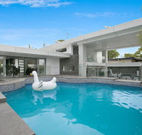 Essence of Broadbeach - Accommodation Brisbane