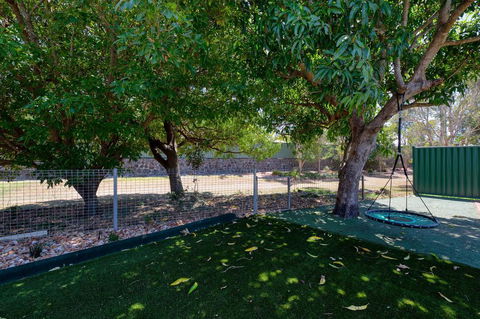 Fabulously Presented Family Retreat On Bribie Island - Accommodation Brisbane 0