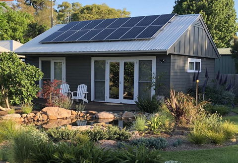 Fig Tree Cottage - Accommodation Brisbane 0