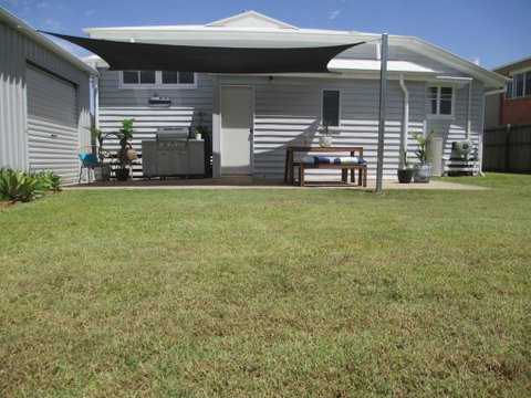 Fisherman's Cottage Hervey Bay - Accommodation Brisbane 1