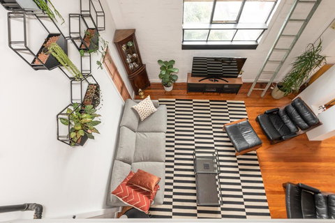 Fitzroy Converted Warehouse Penthouse - Accommodation Brisbane 0