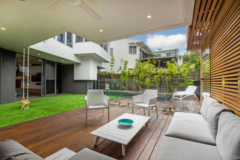 Flawless & Modern Luxury, Sunshine Beach - Accommodation Brisbane 2