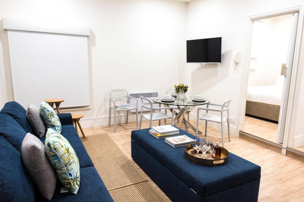 Melbourne City VIC Accommodation Brisbane