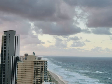 Focus Resort Oceanfront Apartments In Surfers With Ocean And Hinterland Views 25 Steps To Beach! - Accommodation Brisbane 0
