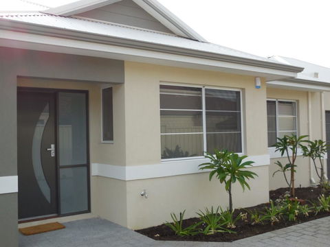 Frangipani Villa Innaloo - Accommodation Brisbane 0