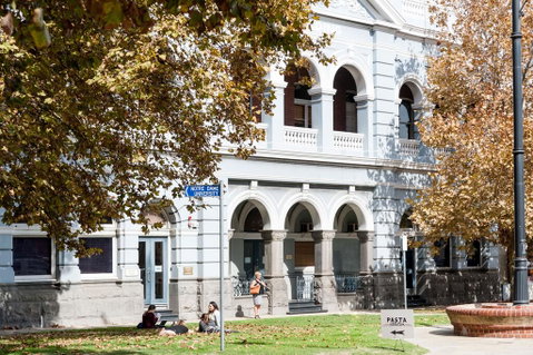 Fremantle Harbourside Luxury Apartments - Accommodation Brisbane 2
