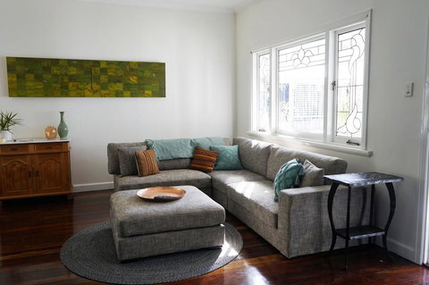 Gallery House Dwellingup - Accommodation Brisbane 1