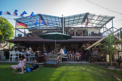 Gladstone Backpackers - Accommodation Brisbane 3