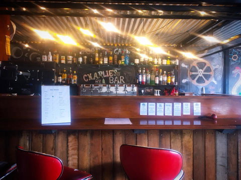 Gladstone Backpackers - Accommodation Brisbane 2