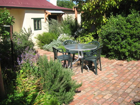 Goat Square Cottages - Accommodation Brisbane 3