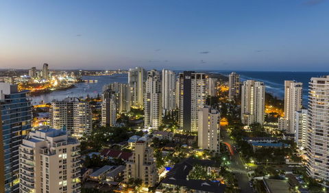 Gold Coast Amor'e Luxury Sub Penthouse - Accommodation Brisbane 2