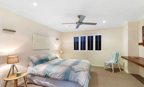 Gold Coast Beachfront Mansion - Accommodation Brisbane 1