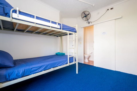 Gold Coast Hostel - Accommodation Brisbane 1