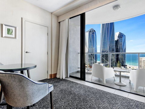 Gold Tower 17th Level Private Hotel Suite - Accommodation Brisbane 0