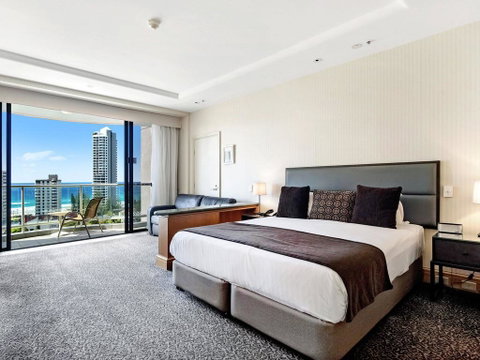 Gold Tower 2 Bed In Oaks Surfers Paradise - Accommodation Brisbane 1