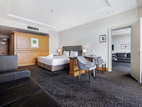 Gold Tower 20th Level Dual Key Ocean View - Accommodation Brisbane 3