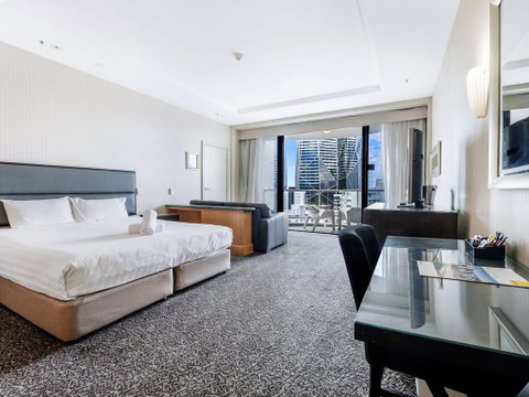 Gold Tower 8th Level Private Two Bedroom Dual Key - Accommodation Brisbane 0