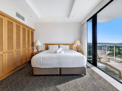 Gold Tower Private Deluxe 1 Bedroom Ocean View - Accommodation Brisbane 3
