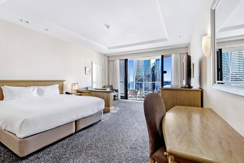 Gold Tower Private Hotel Suite With Ocean Views - Accommodation Brisbane 3