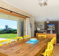 Golden Days - 30 Gold Coast Drive - Accommodation Brisbane