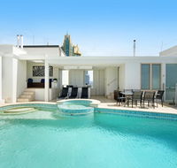 Golden Gate 2 Storey Penthouse with Pool - We Accommodate