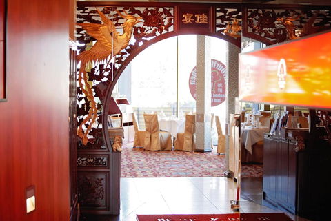 Golden Pebble Hotel - Accommodation Brisbane 2