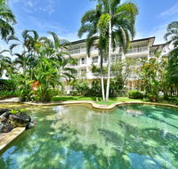 Golden Sands Beachfront Resort - Accommodation Brisbane