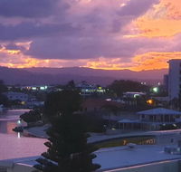 Gorgeous Riverview Apartment. Chevron Renaissance