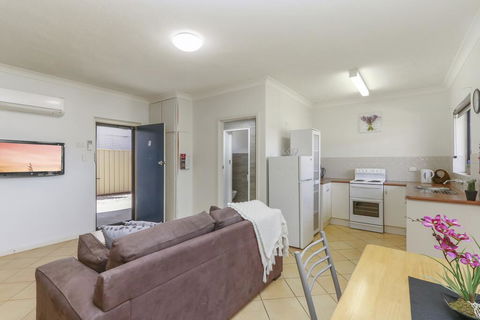 Gossan Street Units - Accommodation Brisbane 3
