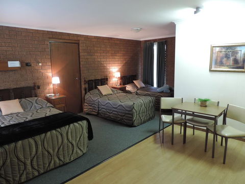 Greenacres Motel - Accommodation Brisbane 2