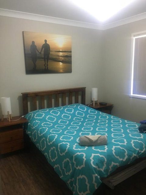 Grey Pebbles - Accommodation Brisbane 2