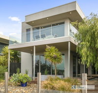 Grossard Point The Lighthouse Ventnor - Accommodation Brisbane