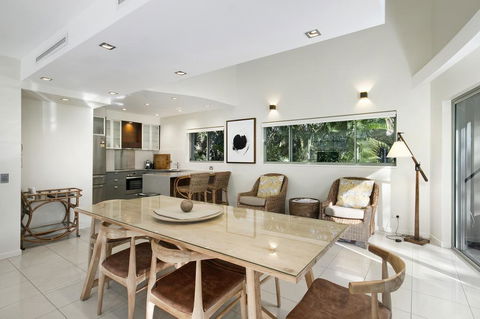 Hastings Park Apartment 1 - Accommodation Brisbane 2