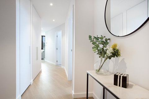 HAYMARKET HEIGHTS - Hosted By L'Abode Accommodation - Accommodation Brisbane 2