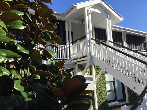 Heal House - Accommodation Brisbane 3