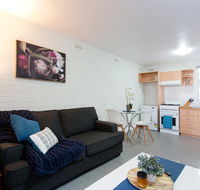 Hensman Road Apartment Shenton Park - Accommodation Brisbane