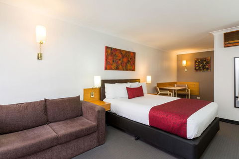 Hermitage Motor Inn - Accommodation Brisbane 0