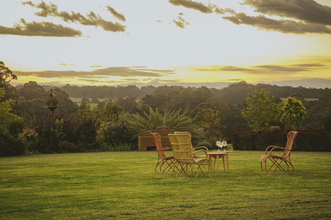 Hillcrest - Accommodation Brisbane 2