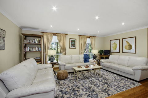 Hilldo - Lovely Mountainside Accommodation - Accommodation Brisbane 2